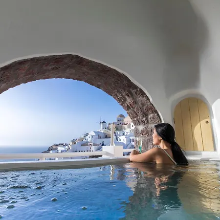 Art Maisons Castle Oia