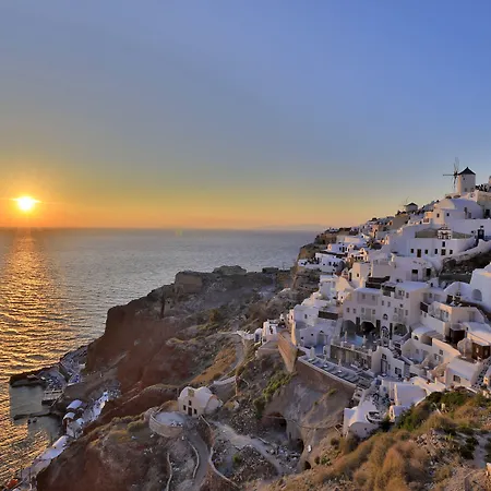 Art Maisons Castle 5* Oia