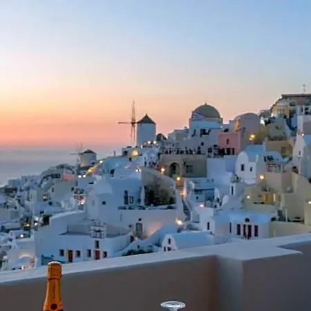 آرت ميزون كاسل 5*