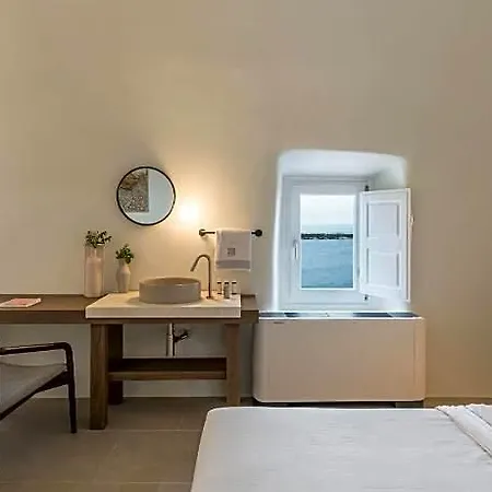 آرت ميزون كاسل 5*