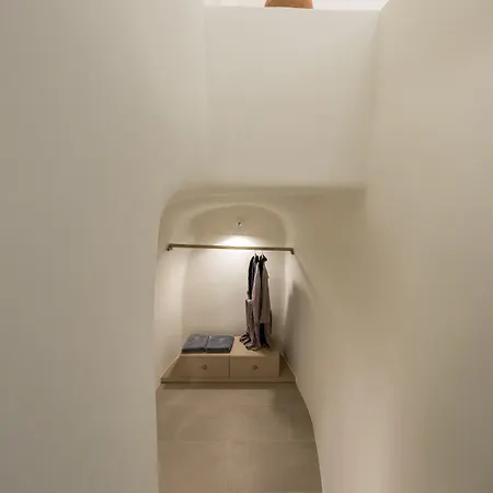 Art Maisons Castle Otel Oia