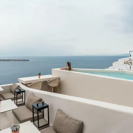 Art Maisons Castle Oia