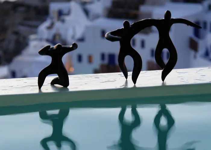 Art Maisons Castle Oia (Santorini)