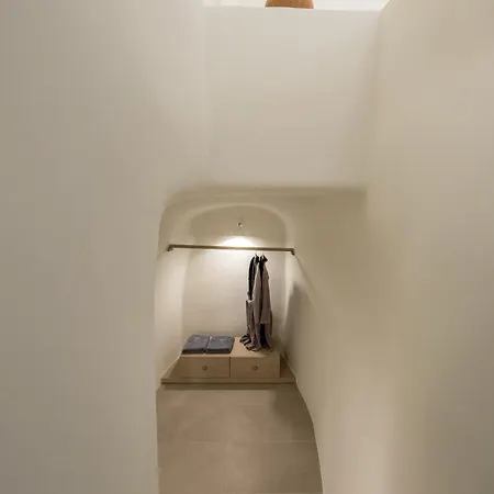 Art Maisons Castle 5* Ия